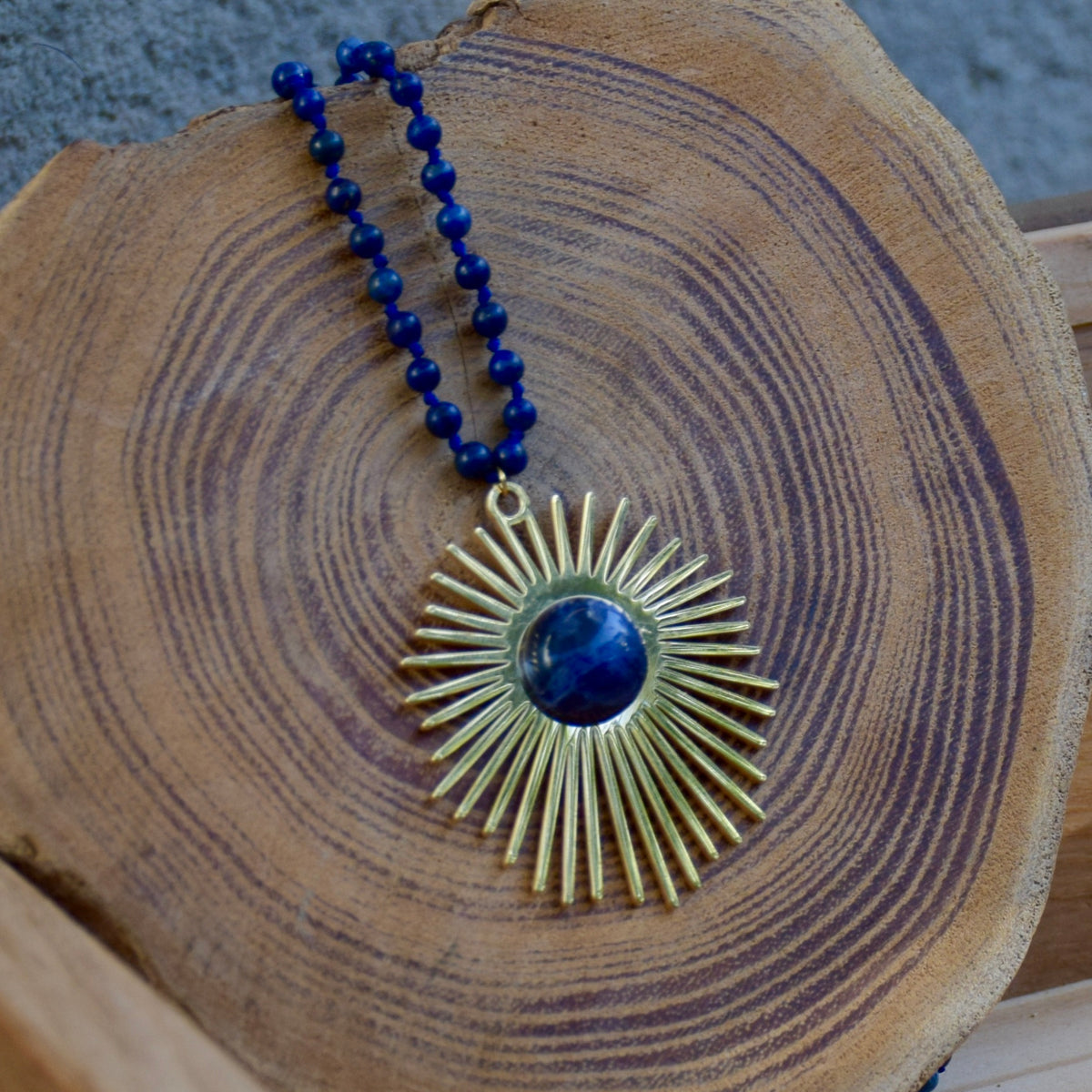 Collier Long Sautoir En Pierre De Sodalite - Occasion - Bijou Minéral Naturel